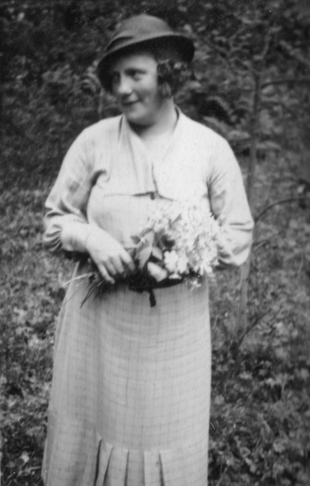 1932_08_03