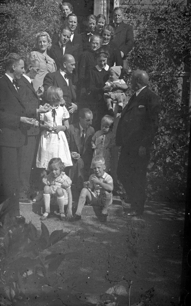 1937_2a)