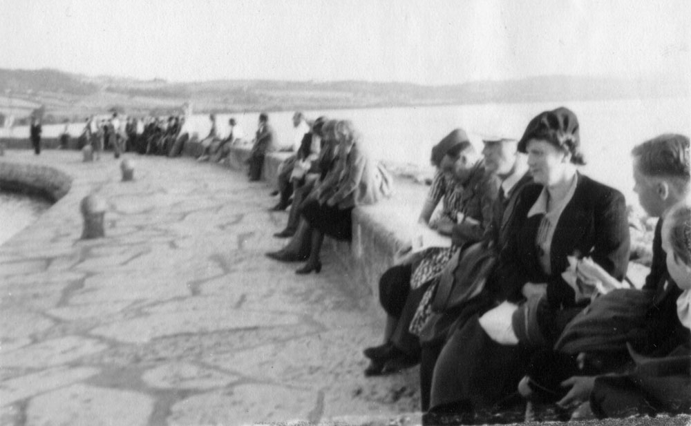 1941_07_011