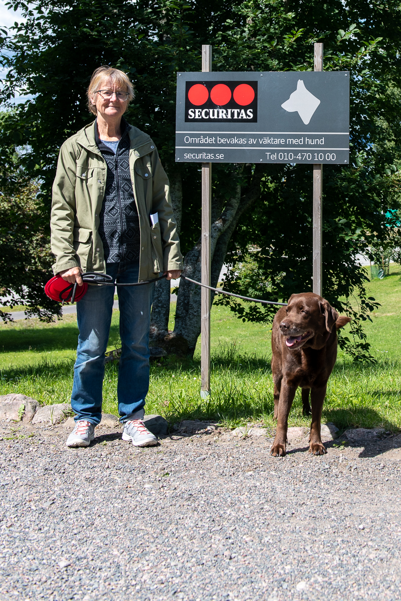 Pia och Cola på uppdrag