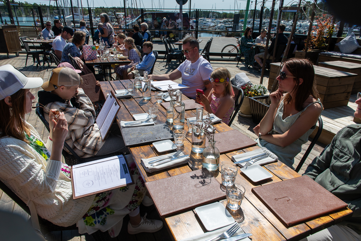 Avslutningslunch på hamnkrog