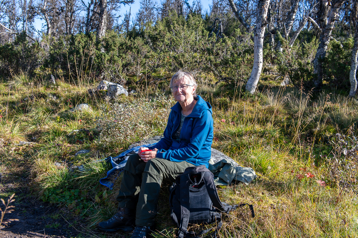 Fikapaus på väg upp till Malmagsvålen, 970 möh