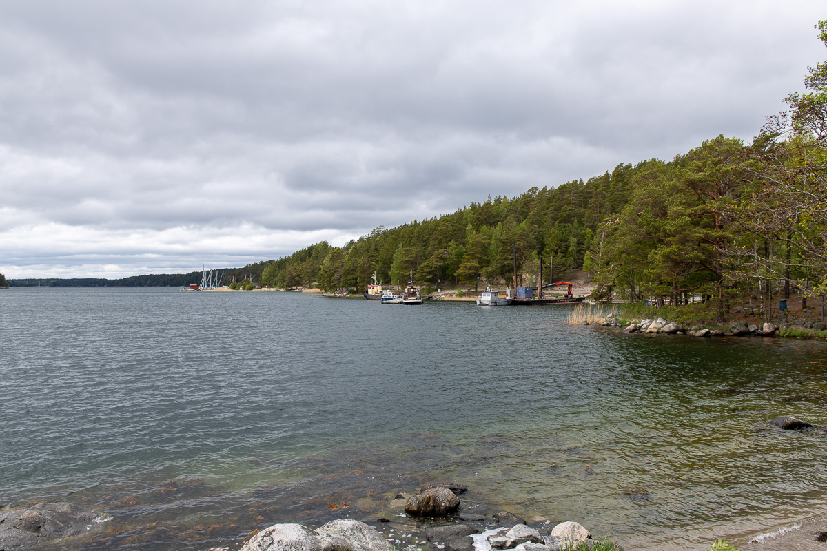 Vandring längs Fornstigen i Gålö