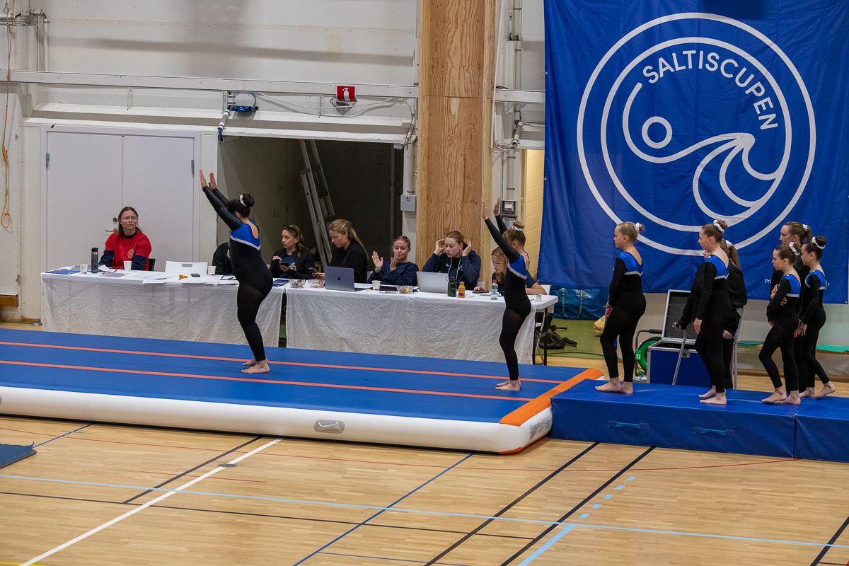Izadora tävlar i Saltiskuppen