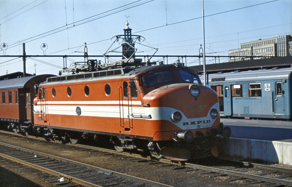 7006 017